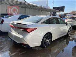 تويوتا أفالون